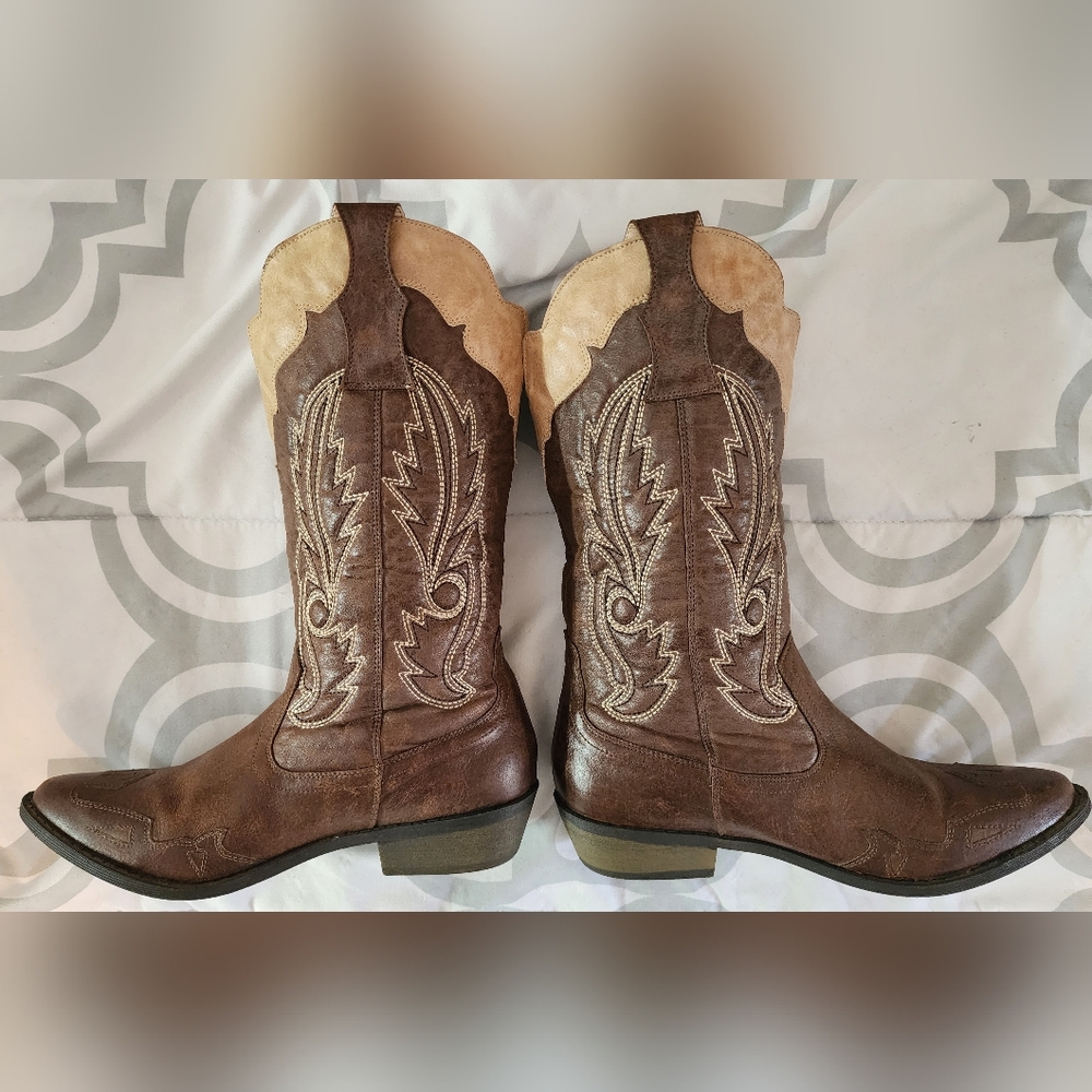 Coconuts Brown Vegan Cowboy Boots Size 7.5